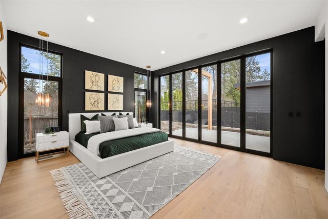 3453 E 46th Ct, Spokane, WA 99223