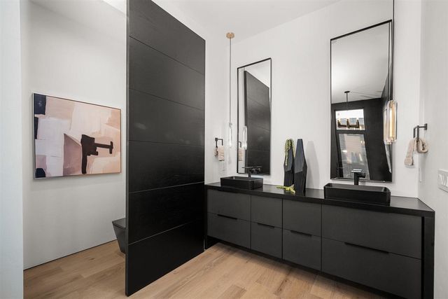 3453 E 46th Ct, Spokane, WA 99223