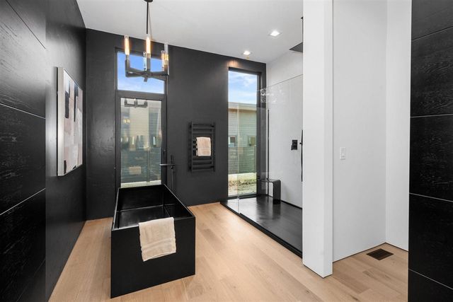 3453 E 46th Ct, Spokane, WA 99223