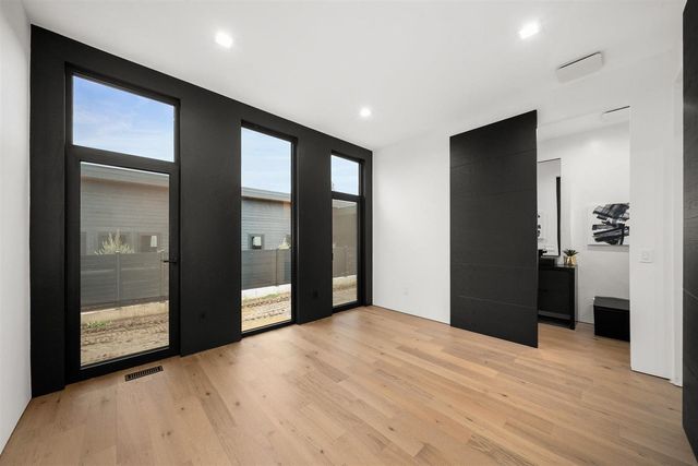 3453 E 46th Ct, Spokane, WA 99223