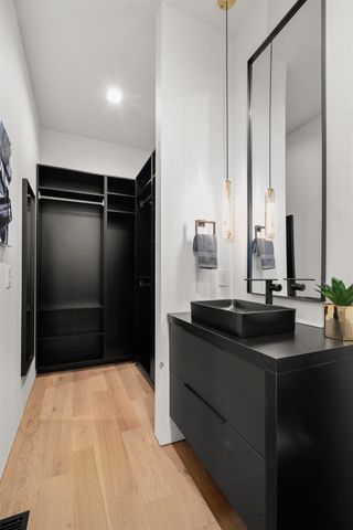 3453 E 46th Ct, Spokane, WA 99223