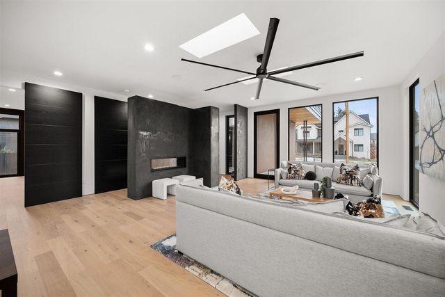 3453 E 46th Ct, Spokane, WA 99223