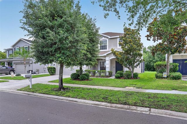 8821 N RIVER ROAD, Tampa, FL 33635