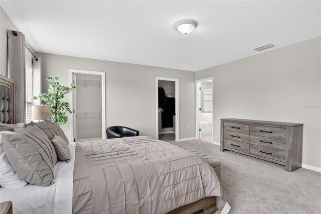 8821 N RIVER ROAD, Tampa, FL 33635