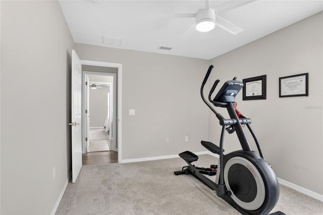 8821 N RIVER ROAD, Tampa, FL 33635