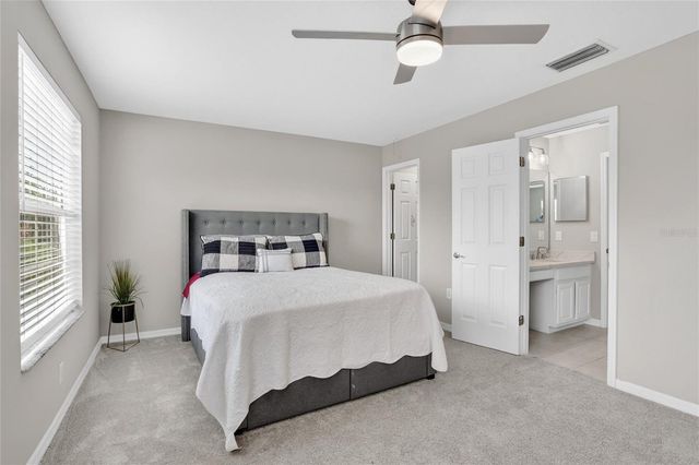8821 N RIVER ROAD, Tampa, FL 33635