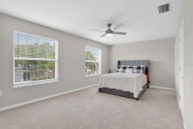 8821 N RIVER ROAD, Tampa, FL 33635