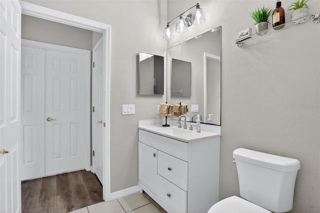 8821 N RIVER ROAD, Tampa, FL 33635