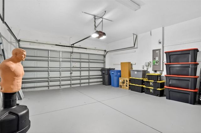 8821 N RIVER ROAD, Tampa, FL 33635