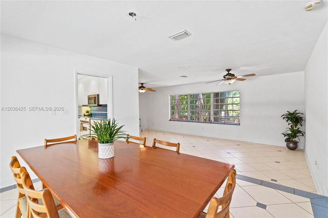 15200 SW 88th Ave, Palmetto Bay, FL 33157
