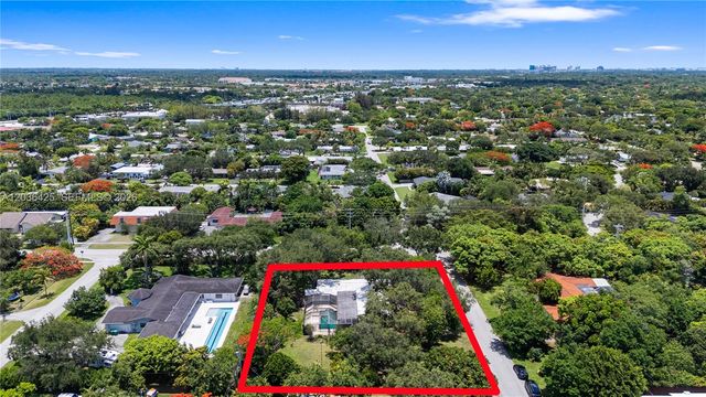 15200 SW 88th Ave, Palmetto Bay, FL 33157