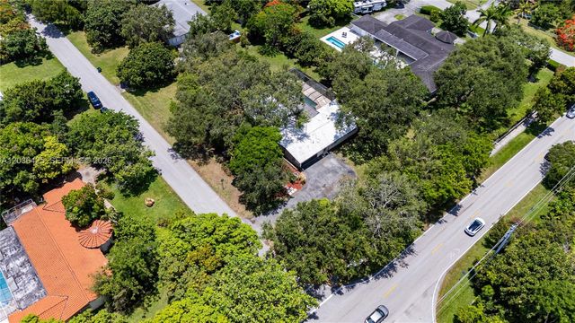 15200 SW 88th Ave, Palmetto Bay, FL 33157