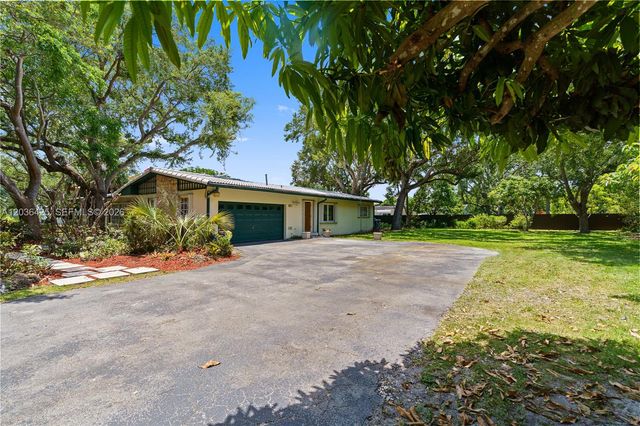 15200 SW 88th Ave, Palmetto Bay, FL 33157