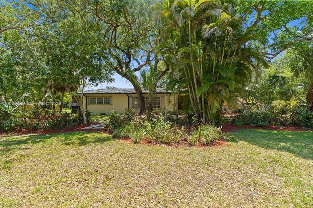 15200 SW 88th Ave, Palmetto Bay, FL 33157