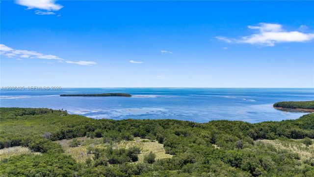 15200 SW 88th Ave, Palmetto Bay, FL 33157