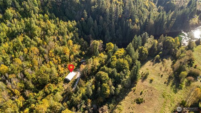 7171 Green Valley Drive, Maple Falls, WA 98266