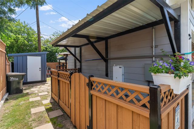 601 W 17th ST, Georgetown, TX 78626