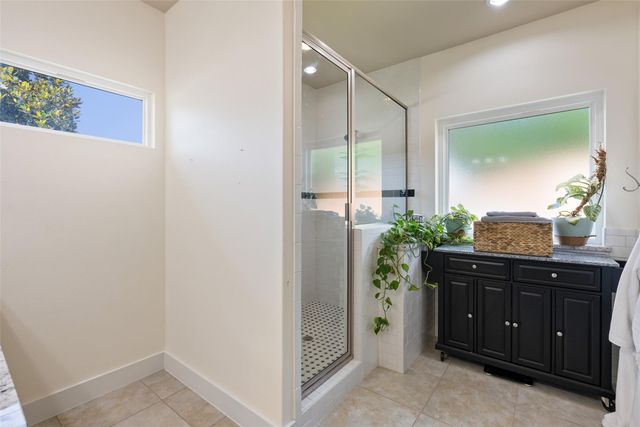 601 W 17th ST, Georgetown, TX 78626