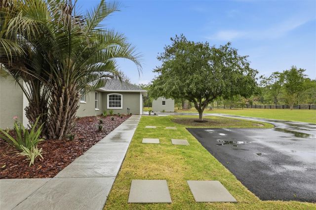 19518 NW 78TH AVENUE, Alachua, FL 32615