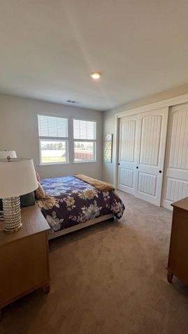 1030 Meadowlands Dr, Oakdale, CA 95361