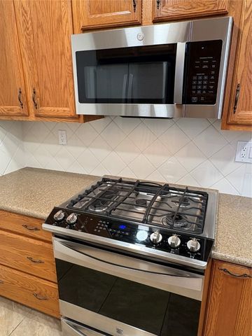 15381 Cambay, Huntington Beach, CA 92649