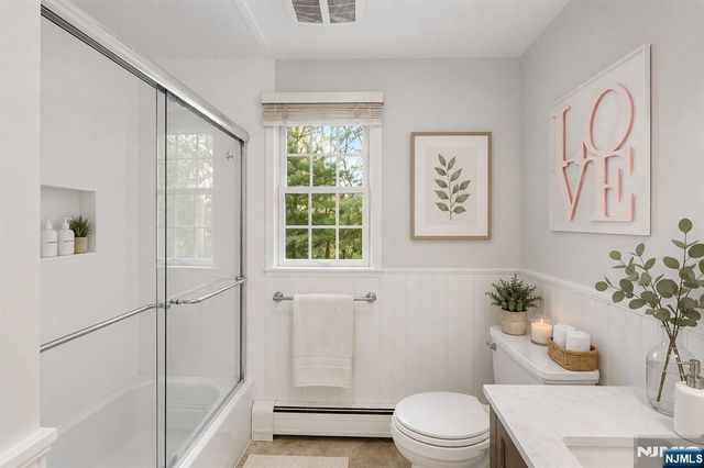 18 Monument Lane, Alpine, NJ 07620