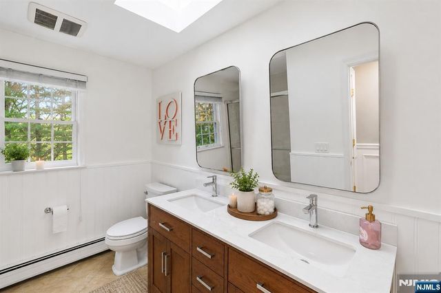 18 Monument Lane, Alpine, NJ 07620