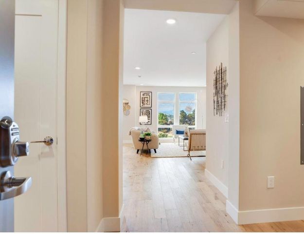 400 Mariners Island Boulevard 215, San Mateo, CA 94404