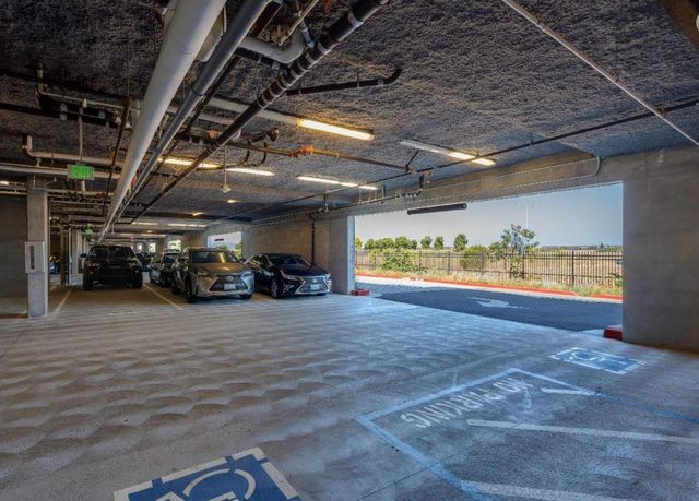 400 Mariners Island Boulevard 215, San Mateo, CA 94404