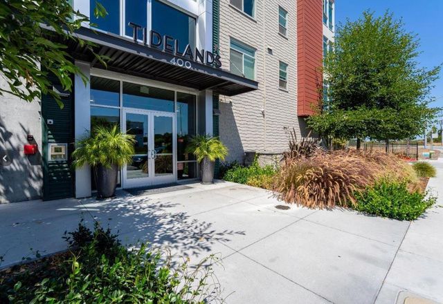 400 Mariners Island Boulevard 215, San Mateo, CA 94404