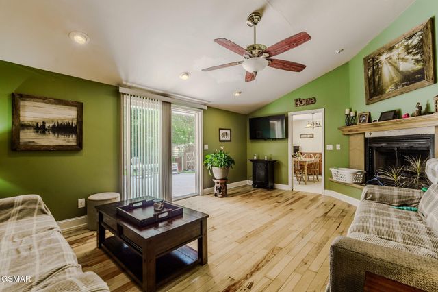 860 Mimosa Lane, Crossville, TN 38572