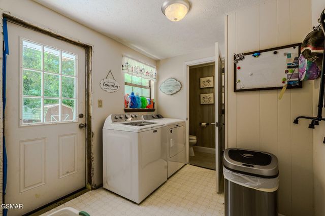 860 Mimosa Lane, Crossville, TN 38572