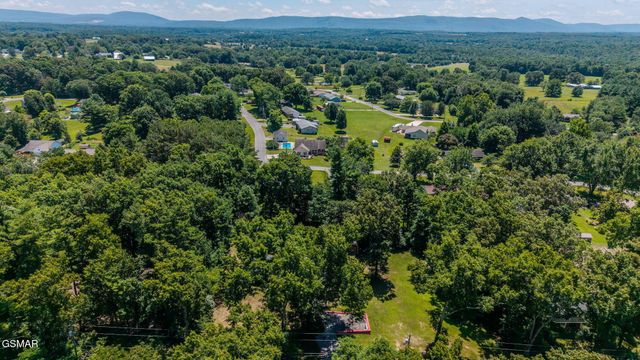860 Mimosa Lane, Crossville, TN 38572