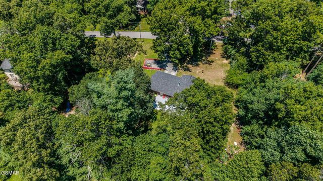 860 Mimosa Lane, Crossville, TN 38572