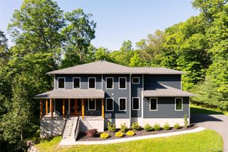 45 Cliffdale Court, Poughkeepsie, NY 12603