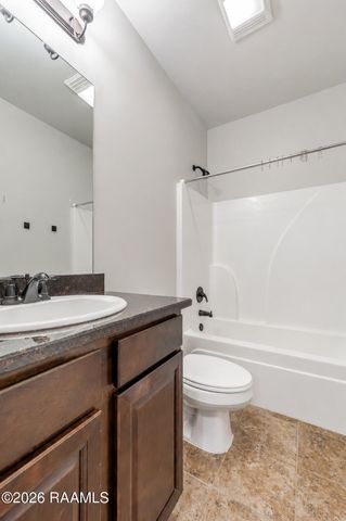 121 Peak Valley Street, Youngsville, LA 70592