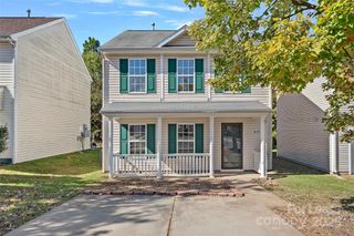 5628 Henderson Oaks Drive, Charlotte, NC 28269