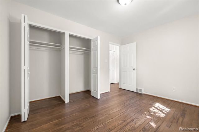 15032 Arcola Street, Livonia, MI 48154