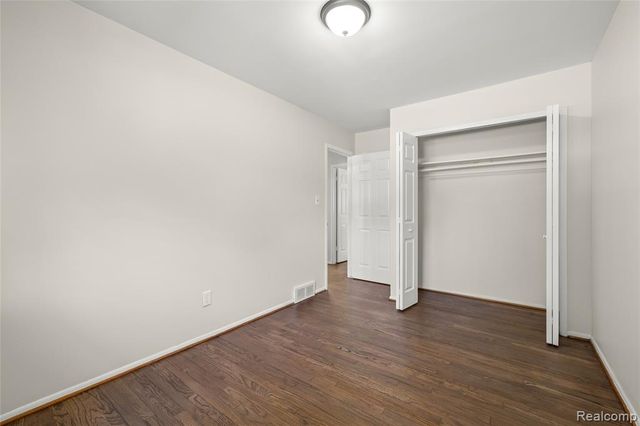 15032 Arcola Street, Livonia, MI 48154