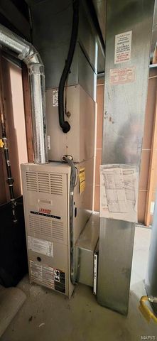 1612 Homefield Meadows Drive, O'fallon, MO 63366