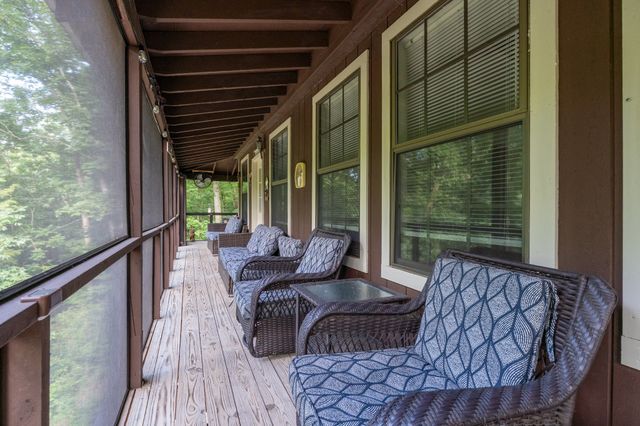 510 Wilson Dr, Smithville, TN 37166