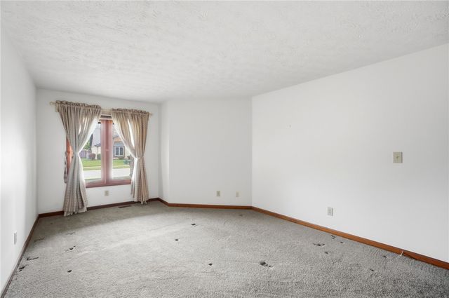 1302 Donson Circle, Kettering, OH 45429