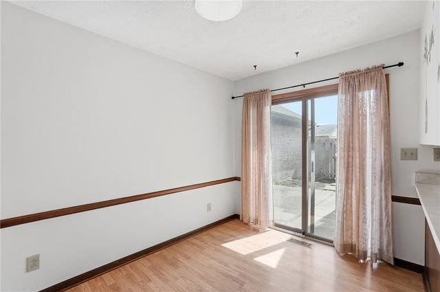 1302 Donson Circle, Kettering, OH 45429