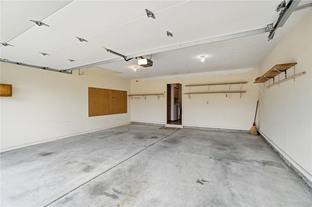 1302 Donson Circle, Kettering, OH 45429