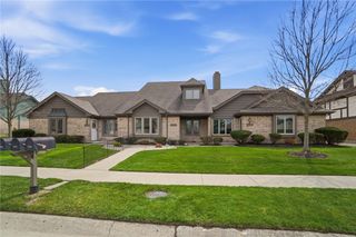 1302 Donson Circle, Kettering, OH 45429