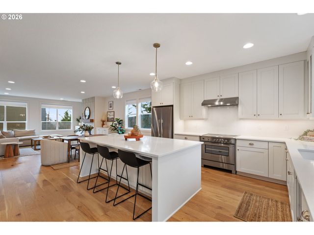 1751 Nw LARKIN Ter, Portland, OR 97229