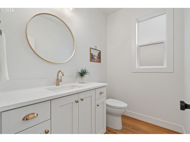 1751 Nw LARKIN Ter, Portland, OR 97229