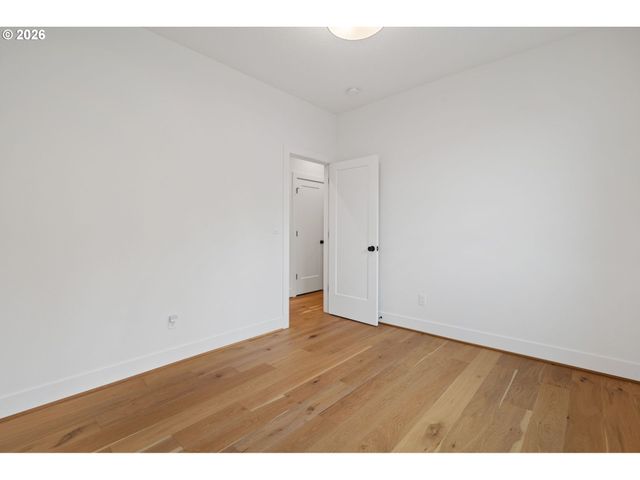 1751 Nw LARKIN Ter, Portland, OR 97229