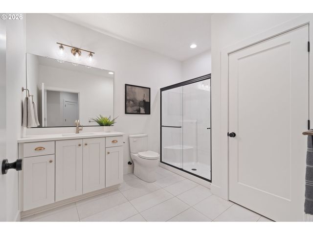 1751 Nw LARKIN Ter, Portland, OR 97229