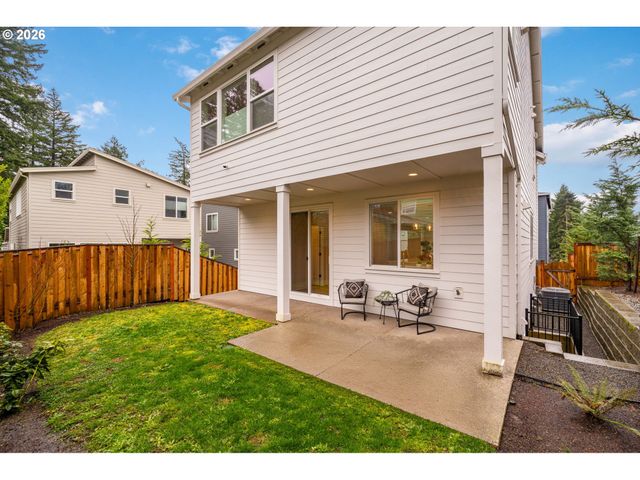 1751 Nw LARKIN Ter, Portland, OR 97229